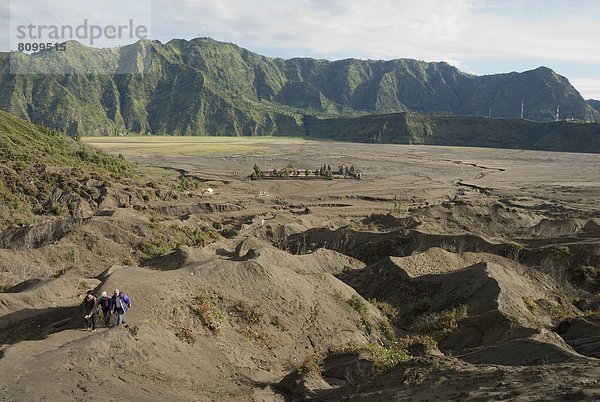 Boden  Fußboden  Fußböden  Wand  Vulkan  Südostasien  Asien  Indonesien