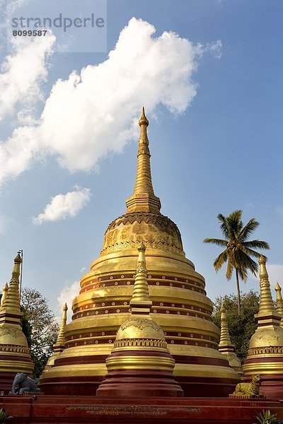 Myanmar  Asien  vergoldet  Shan Staat