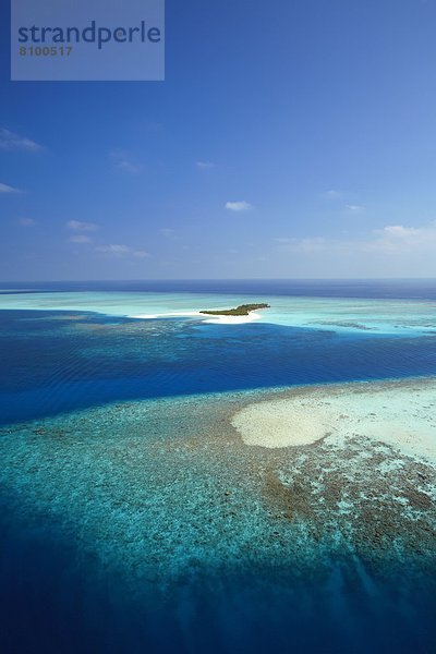 Tropisch  Tropen  subtropisch  Insel  Ansicht  Malediven  Luftbild  Fernsehantenne  Asien  Indischer Ozean  Indik  Lagune