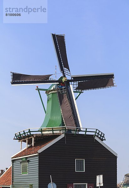 Windturbine Windrad Windräder Europa arbeiten Gebäude Geschichte Fluss Museum Dorf aufheben Niederlande