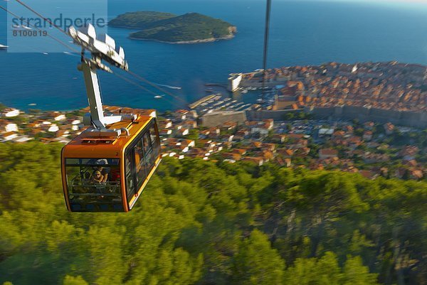 Europa Stadt Berg Seilbahn Kroatien Dalmatien Dubrovnik alt