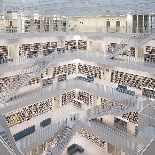 Stadtbibliothek am Mailänder Platz  Stuttgart  Baden-Württemberg  Deutschland