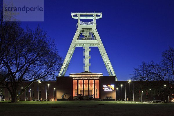 Förderturm am Bergbaumuseum Bochum  Nordrhein-Westfalen  Deutschland