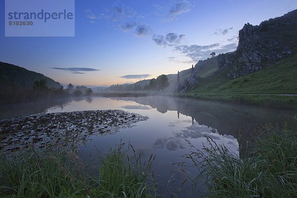 Morgendliche Landschaft bei Heidenheim an der Brenz  Baden-Württemberg  Deutschland