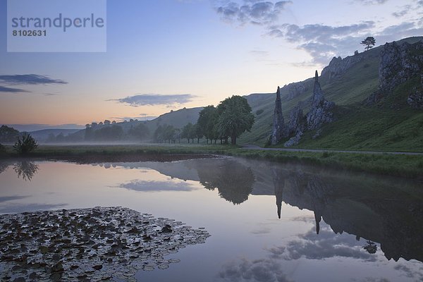 Morgendliche Landschaft bei Heidenheim an der Brenz  Baden-Württemberg  Deutschland