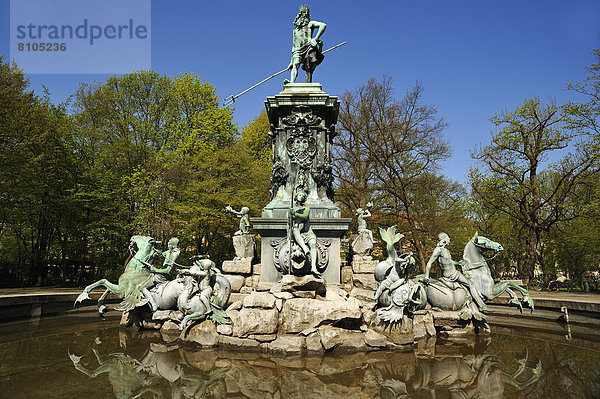 Neptunbrunnen  Stadtpark Nürnberg