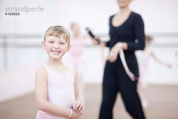 Porträt der schelmischen jungen Ballerina