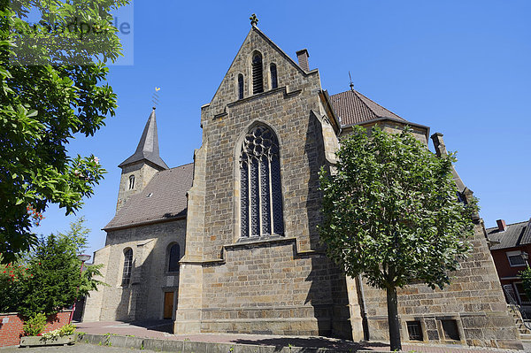 Pfarrkirche  Kirche St. Dionysius