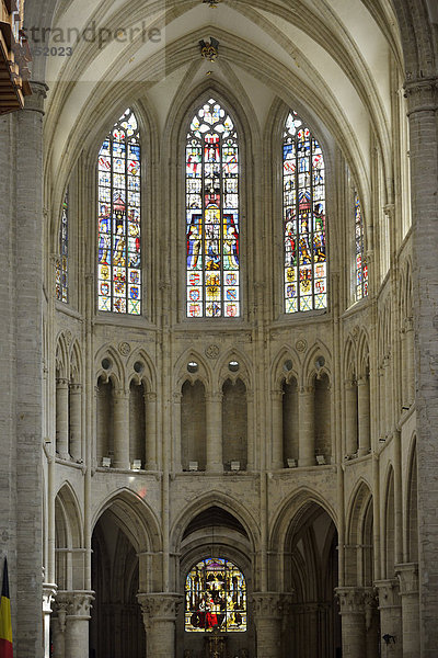 Innenaufnahme  Chorraum  Cathédrale St. Michel et Gudule  Kathedrale St. Michael und St. Gudula