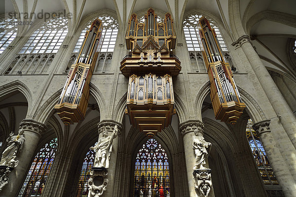 Innenansicht Orgel der Cathédrale St. Michel et Gudule  Kathedrale St. Michael und St. Gudula