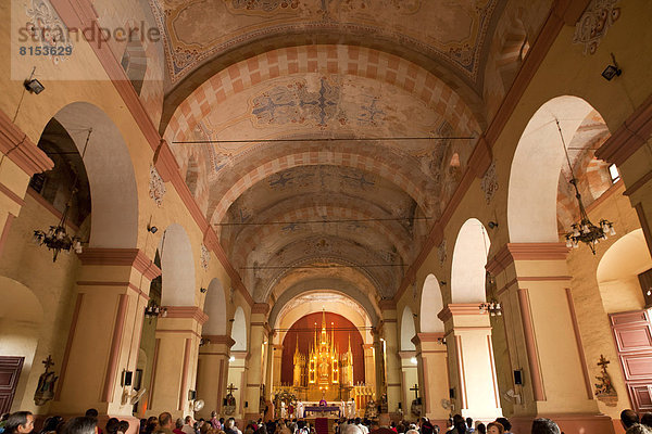 Gottesdienst in der Kirche Iglesia de Nuestra Senora de La Merced