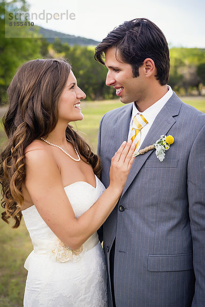 USA  Texas  Bride and groom at wedding ceremony