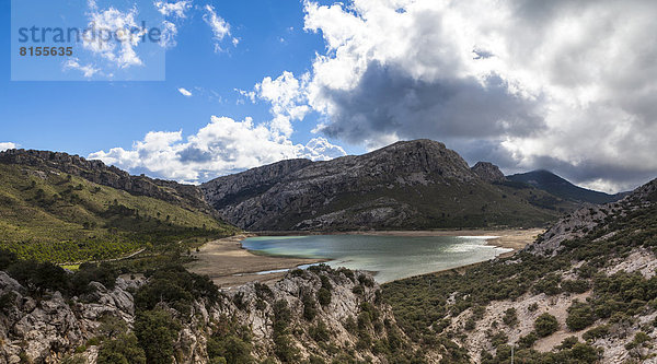 Spanien  Mallorca  Blick auf den Berg Serra de Tramuntana