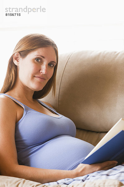 Frau Couch Schwangerschaft vorlesen