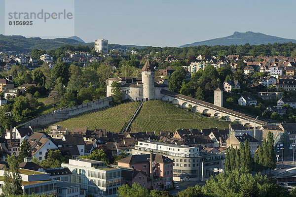 Schweiz  Schaffhausen  Festung Munot und historische Stadt