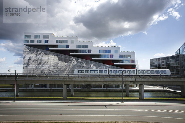 bauen  Berg  Erde  Erfolg  Architektur  groß  großes  großer  große  großen  Design  Kopenhagen  Hauptstadt  Zimmer  Festival  neu  Preis