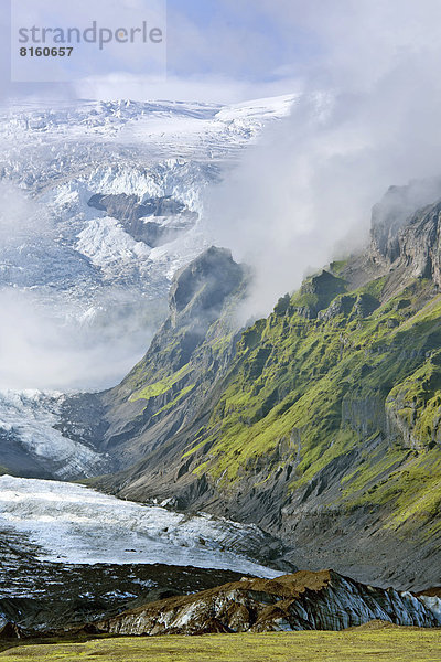 Der Gletscher Kviarjökull ist ein Teil des Vatnajökull