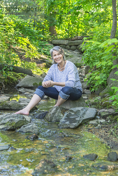 sitzend  Senior  Senioren  Frau