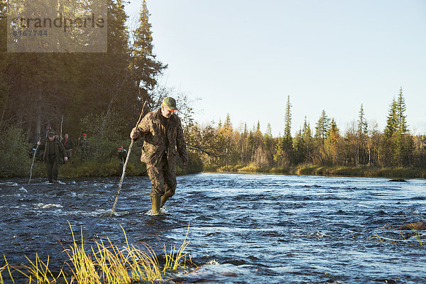 überqueren  Fluss  Jagd