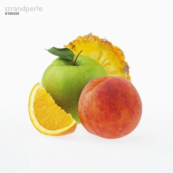 Apfel  Pfirsich  Orange und Ananas