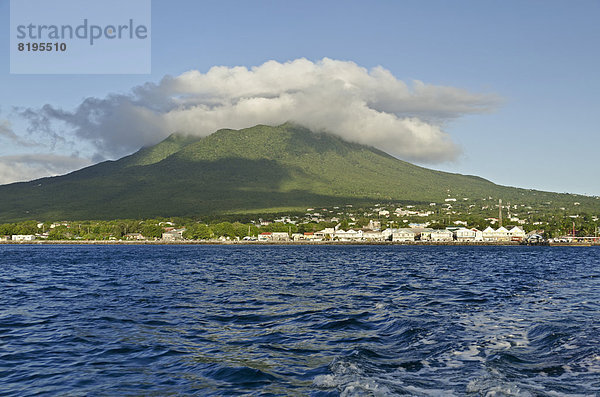 Nevis Peak  Charlestown  Nevis  St. Kitts und Nevis  Kleine Antillen  Karibik  Amerika