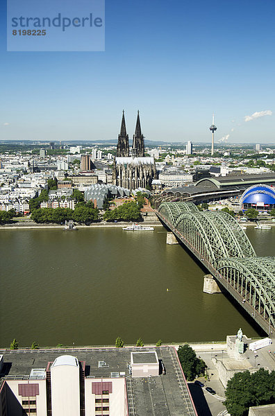 Deutschland  Nordrhein-Westfalen  Köln  Blick auf den Kölner Dom