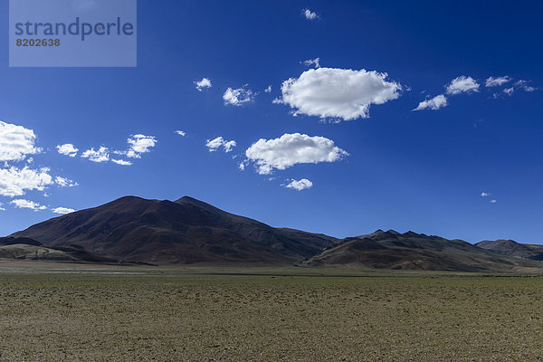 Öde Landschaft auf einer Höhe von 4600 m