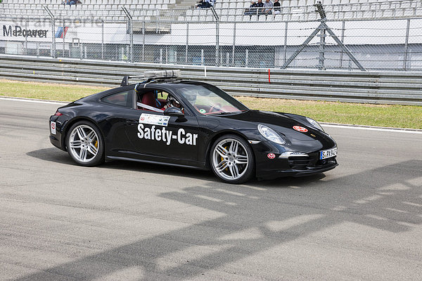Safety-Car beim Oldtimer-Grand-Prix 2013 auf dem Nürburgring