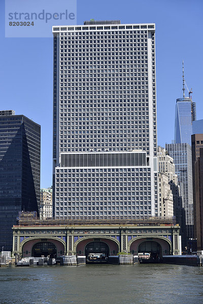 New York Plaza und Battery Maritime Building  Lower Manhattan