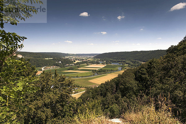 Ausblick ins Altmühltal  am Naherholungsgebiet Kratzmühlsee