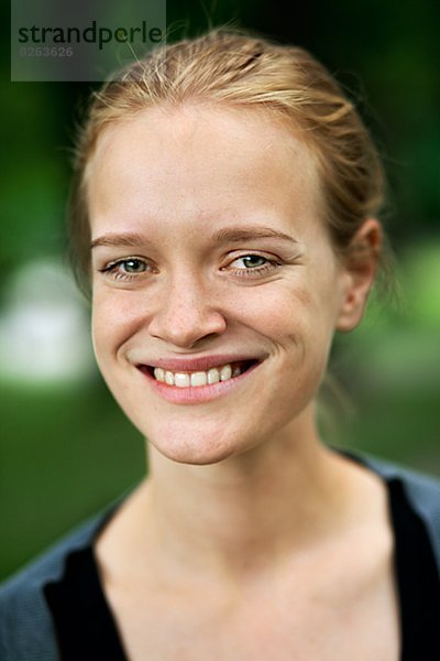Portrait  Frau  lächeln  jung  Schweden