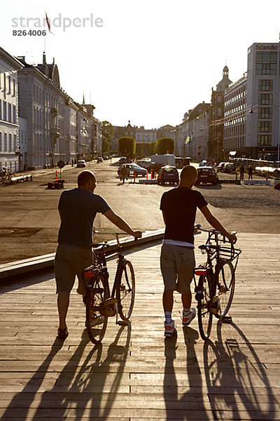 Mann  gehen  Beleuchtung  Licht  Dänemark  2  Fahrrad  Rad