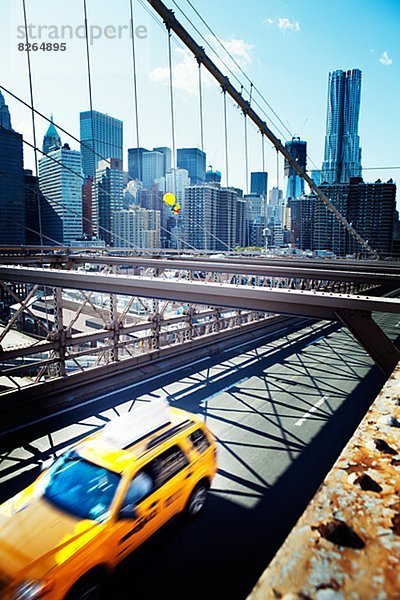 gelb  Brücke  Hintergrund  Hochhaus  Taxi  Brooklyn