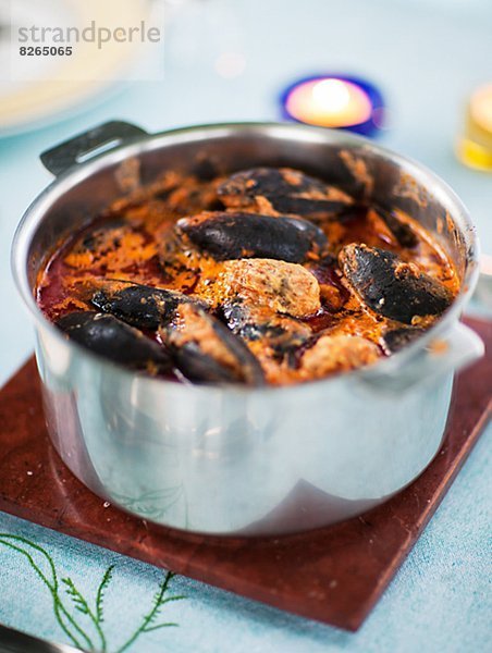 Seafood with spaghetti  Moules Farcies