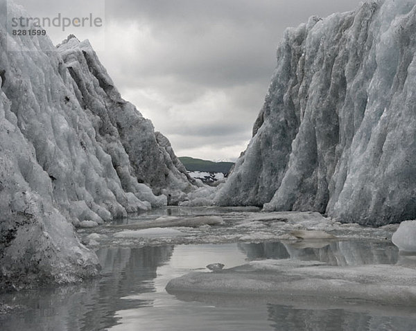 Kanalwände des Valdez Glacier  Alaska  USA