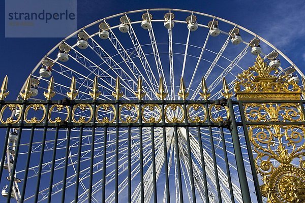 Paris Hauptstadt Frankreich Geländer Riesenrad Platz rad