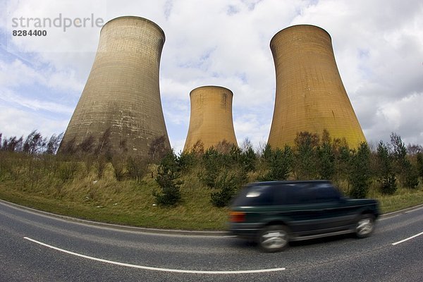 4  Verkehr  Großbritannien  fahren  Staffordshire  Stärke  Haltestelle  Haltepunkt  Station  rad