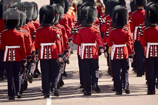Großbritannien London Hauptstadt Wachmann Militär Parade