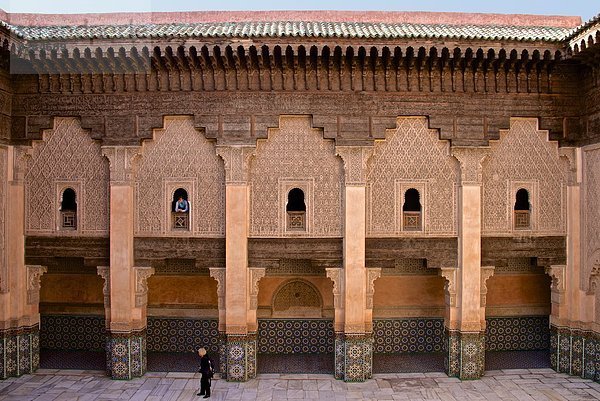 Nordafrika  Fotografie  Fenster  Wand  Blume  flirten  Zimmer  geometrische Form  Schule  Student  Veranda  Big Ben  UNESCO-Welterbe  Marrakesch  Afrika