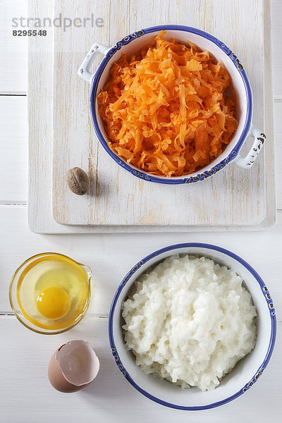Zutaten für finnischen Karottenauflauf (Porkkanalaatikko)