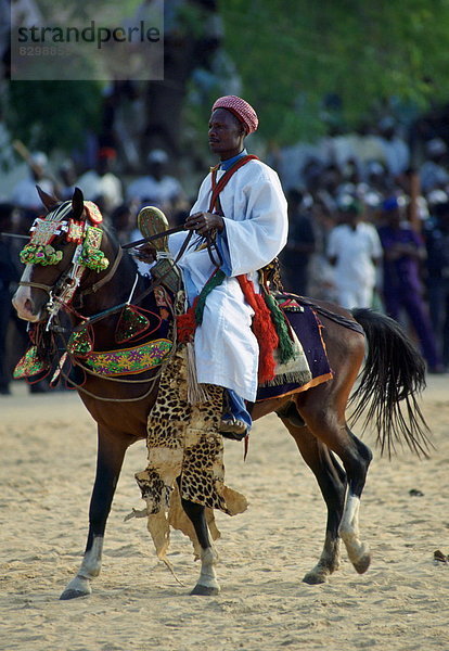 Mann  Dekoration  reiten - Pferd  Nigeria