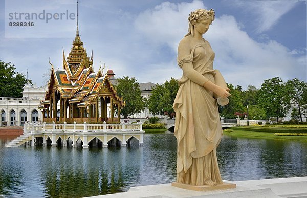 Sommer  Gebäude  Palast  Schloß  Schlösser  König - Monarchie  Südostasien  Asien  Residenz  Thailand