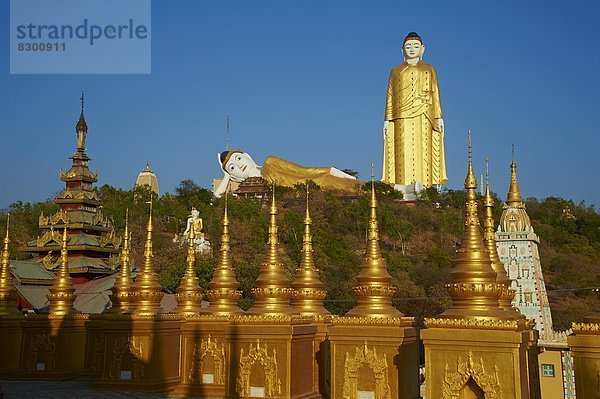 hoch  oben  Statue  Myanmar  Asien  Buddha  Sagaing Division