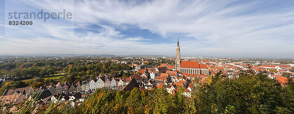 Palast Schloß Schlösser Großstadt Geschichte Kirche Ansicht