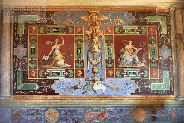 Stanza della Nobilta  Renaissance-Gemälde von Federico Zuccari  Villa d'Este  UNESCO-Weltkulturerbe