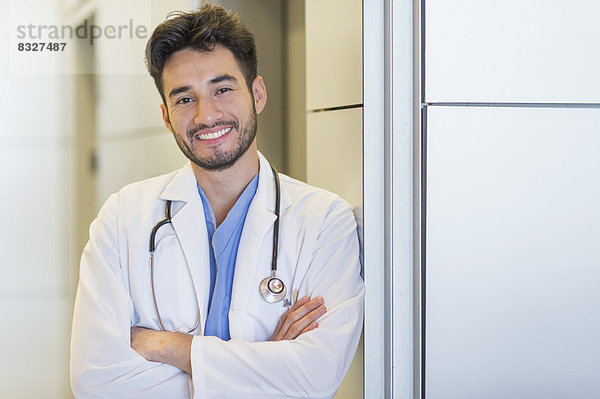 Portrait eines Arztes in einem Krankenhaus