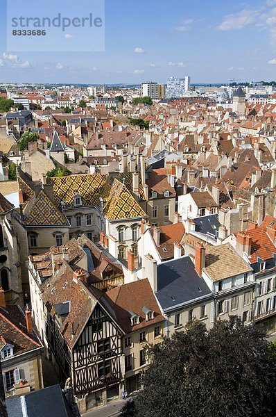 Dach  Großstadt  Turm  gute Nachricht  gute Nachrichten  Dijon