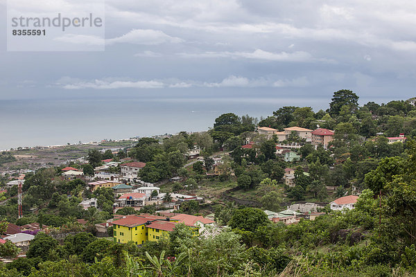 über Hügel Ansicht Ortsteil Sierra Leone
