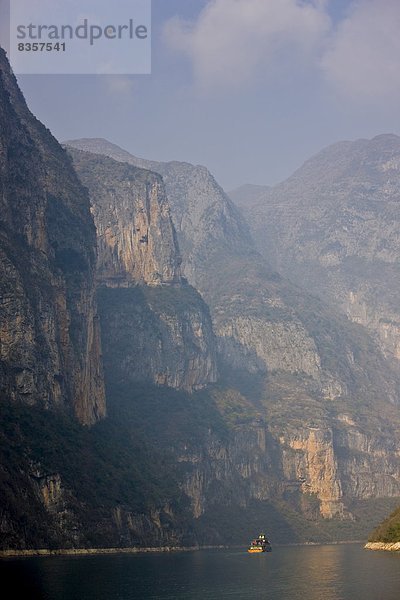 Anschnitt  Fluss  3  China