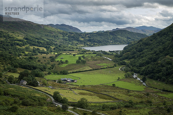 Großbritannien  Wales  Nant Gwynant  Llyn Gwynant im Snowdonia Nationalpark